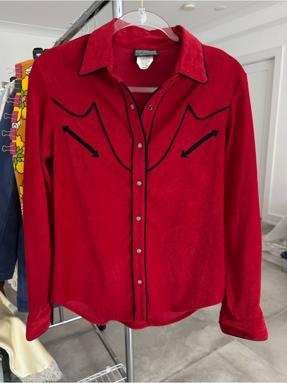 Vintage Red Western Button-Down Shirt with Black Trim